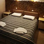 Germanos Studios Apartment *